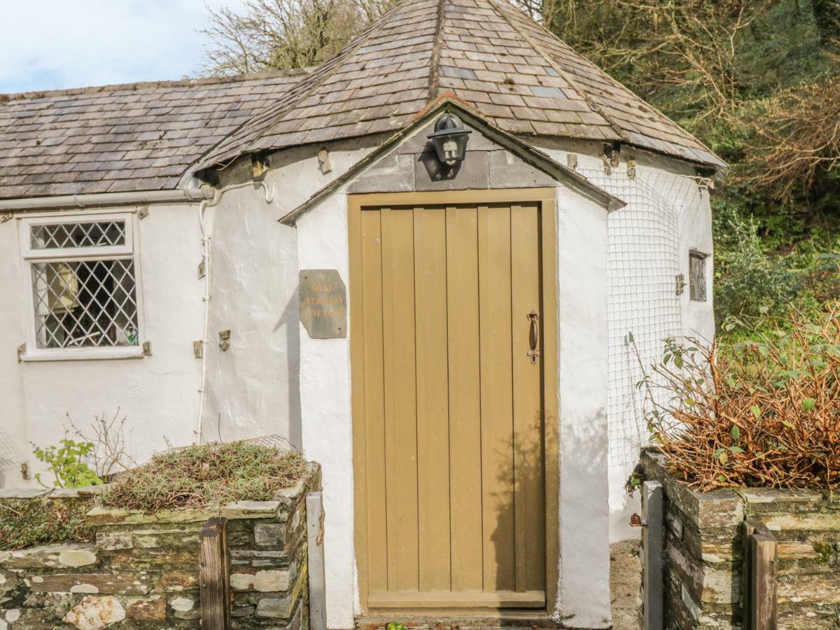 Holiday home Millstream Tintagel