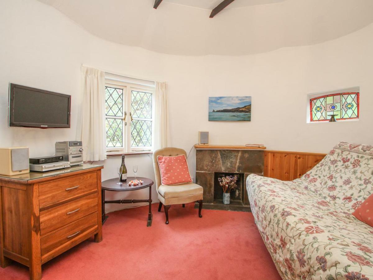 Millstream Holiday home Tintagel