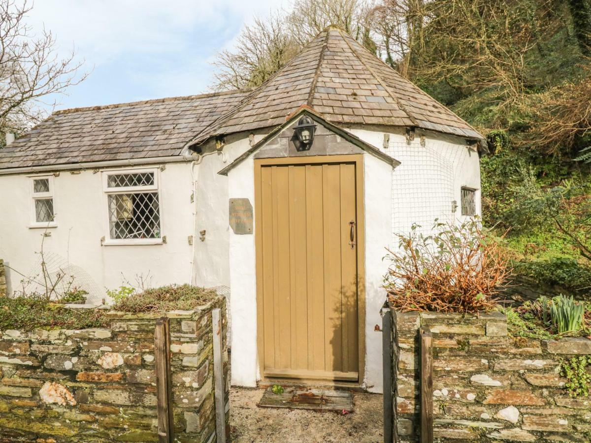 Millstream Holiday home Tintagel